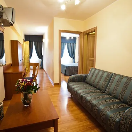 Lo Scrigno 3* بيسكوكوستانزو